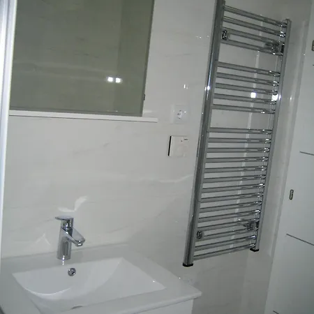 Villa Bachelor Apartments Vodice