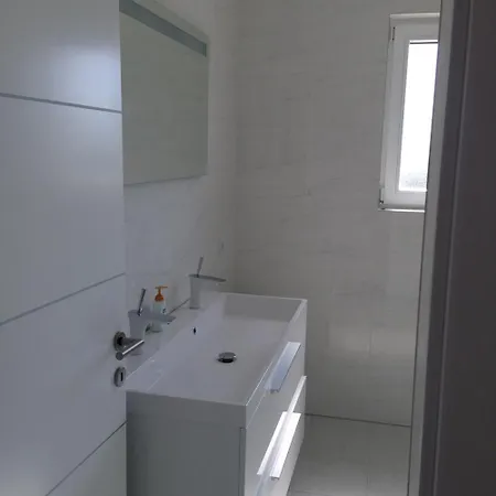 Villa Bachelor Apartments Apartment *