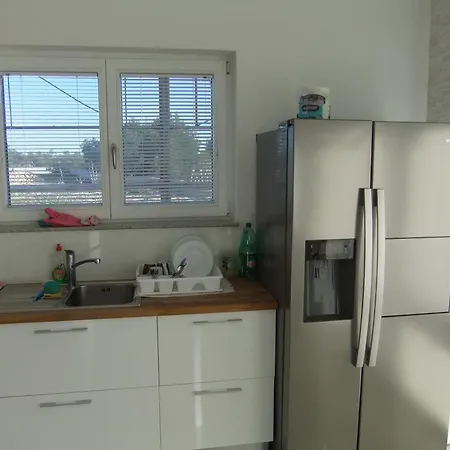 Villa Bachelor Apartments *