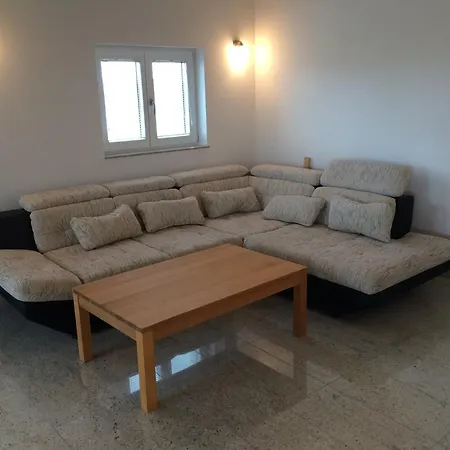 Apartment Villa Bachelor Apartments *