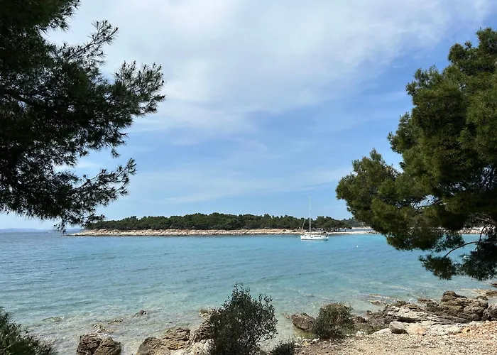 Villa Bachelor Apartments Apartment Vodice