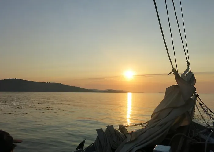 Apartment Villa Bachelor Apartments Vodice